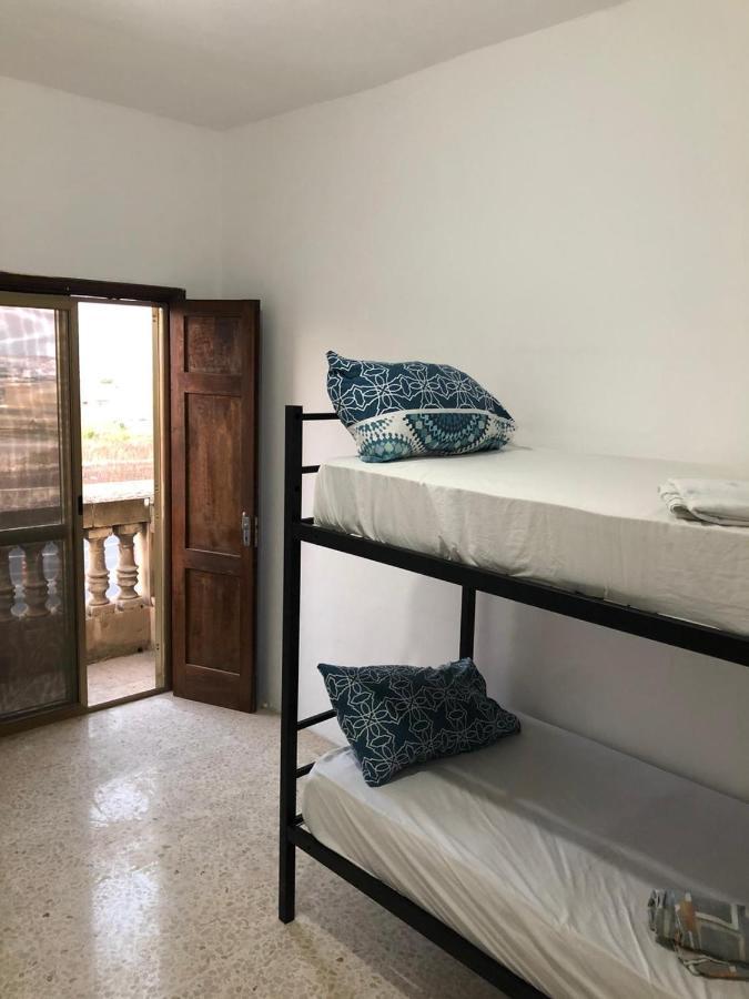 Oleander Butts Inn Zebbug  Ngoại thất bức ảnh