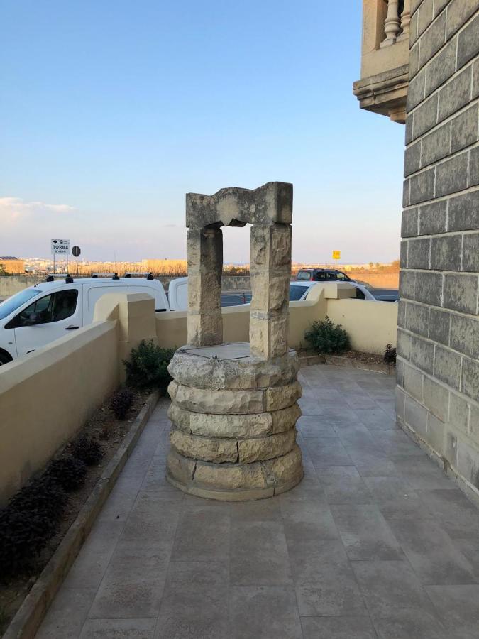Oleander Butts Inn Zebbug  Ngoại thất bức ảnh